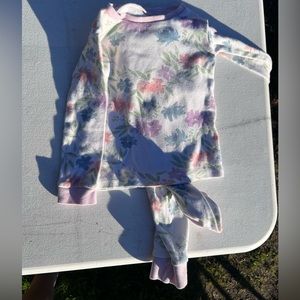 🦒[5/$15] Burt’s bees pj’s